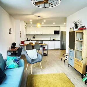 https://gran-bilbao-xi-with-parking-by-aston-rentals.basquecountryhotels.org